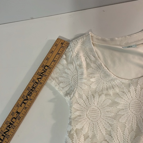 Kimchi Blue Sunflower Ivory Lace Dress women’s  size Small - Picture 4 of 9